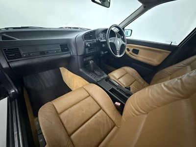 Lot 27 - 1997 BMW 328i