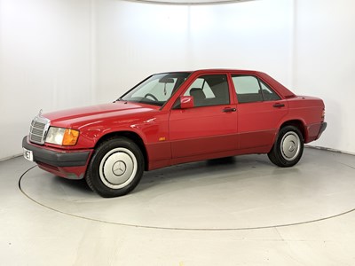 Lot 120 - 1993 Mercedes-Benz 190D