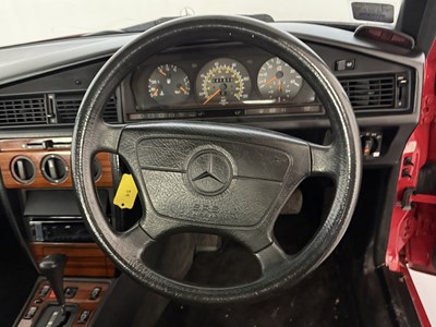 Lot 120 - 1993 Mercedes-Benz 190D