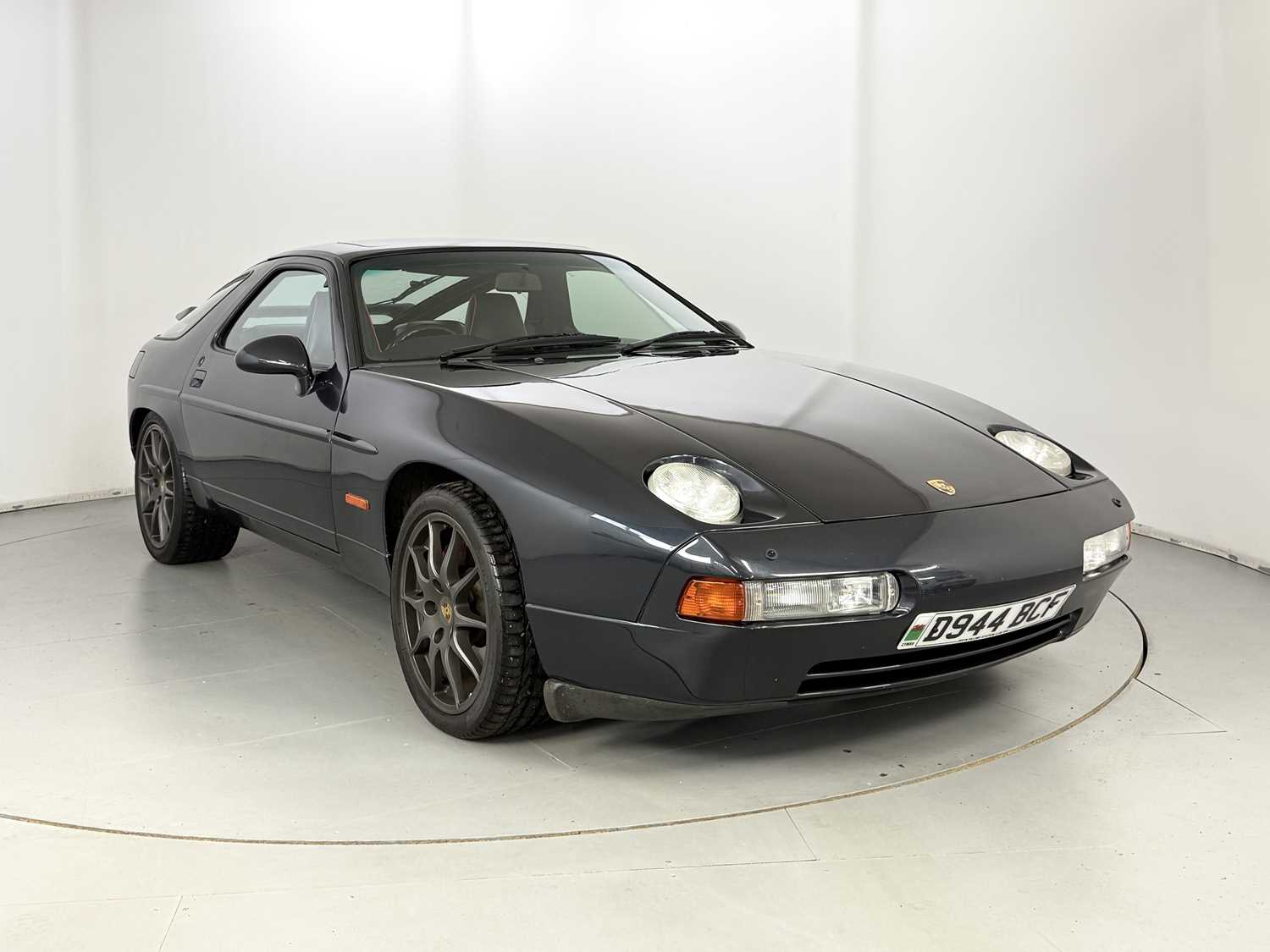 Lot 83 - 1987 Porsche 928 S4