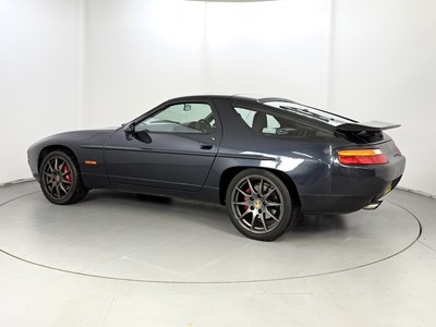 Lot 83 - 1987 Porsche 928 S4