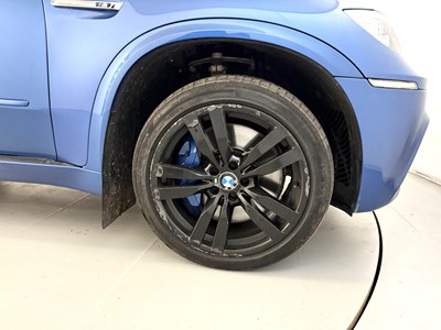 Lot 16 - 2010 BMW X5M