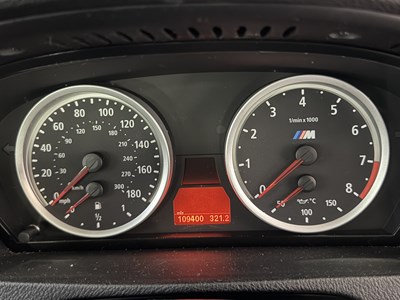Lot 16 - 2010 BMW X5M
