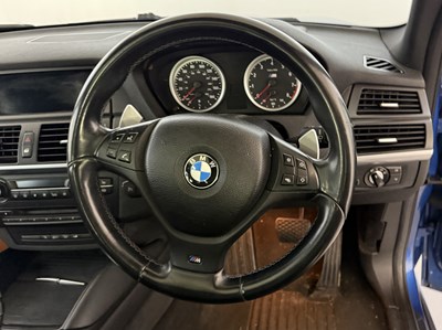Lot 16 - 2010 BMW X5M