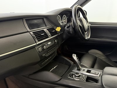Lot 16 - 2010 BMW X5M