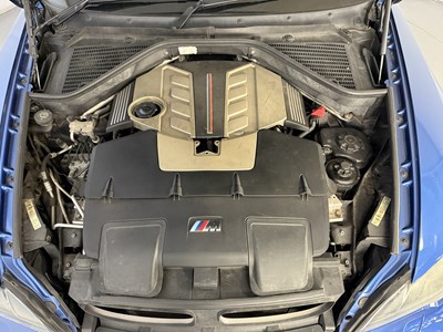 Lot 16 - 2010 BMW X5M