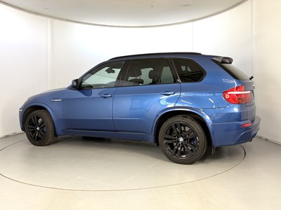 Lot 16 - 2010 BMW X5M