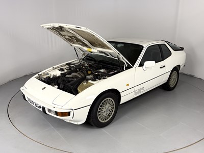 Lot 135 - 1987 Porsche 924S