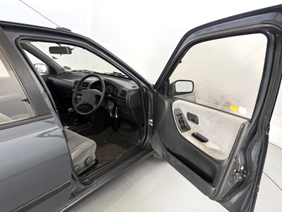 Lot 96 - 1993 Nissan Sunny 1.6 SLX