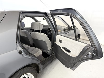 Lot 96 - 1993 Nissan Sunny 1.6 SLX