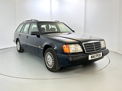 Lot 138 - 1995 Mercedes-Benz 220E - NO RESERVE