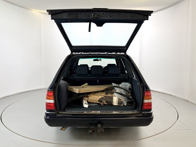 Lot 138 - 1995 Mercedes-Benz 220E - NO RESERVE