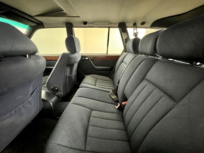 Lot 138 - 1995 Mercedes-Benz 220E - NO RESERVE