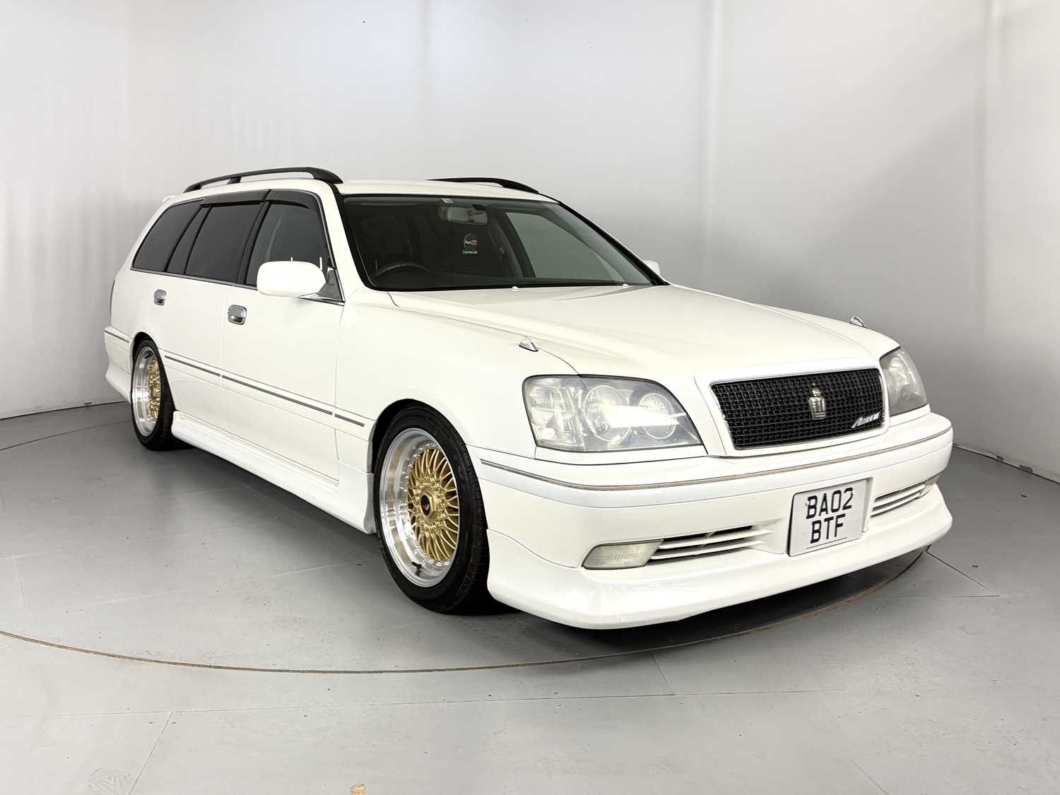 Lot 50 - 2002 Toyota Crown