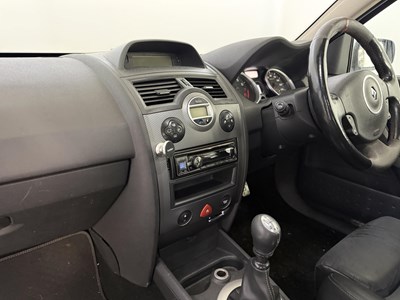 Lot 34 - 2008 Renault Megane R26 F1