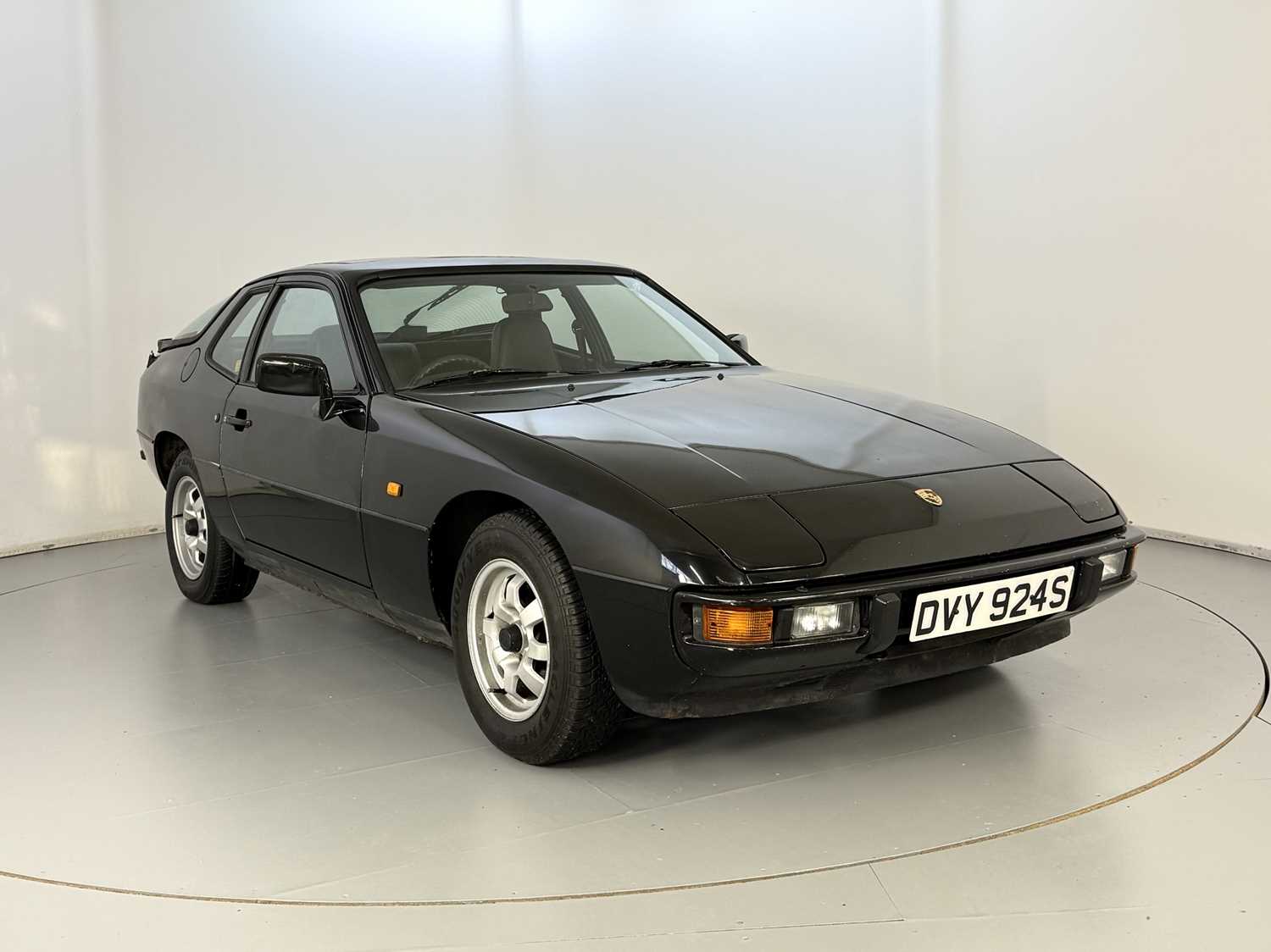 Lot 127 - 1983 Porsche 924