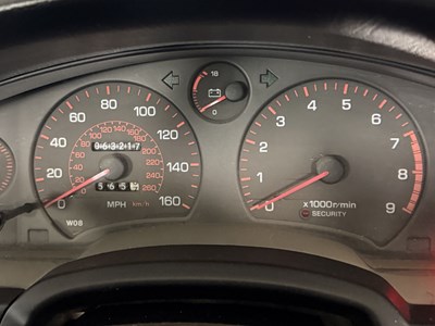Lot 73 - 1998 Toyota MR2