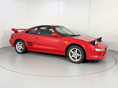 Lot 73 - 1998 Toyota MR2