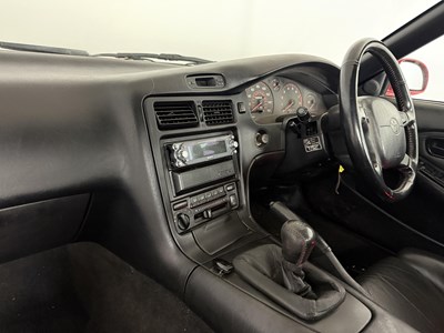 Lot 73 - 1998 Toyota MR2