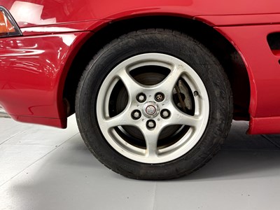 Lot 73 - 1998 Toyota MR2
