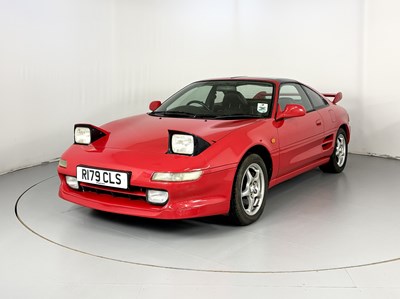 Lot 73 - 1998 Toyota MR2