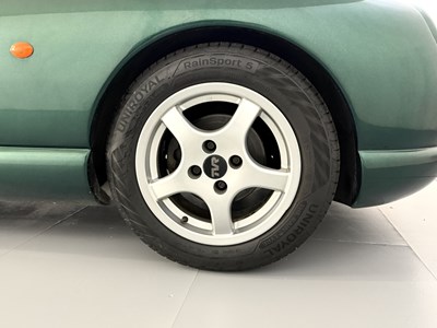 Lot 18 - 1997 TVR Chimaera 400