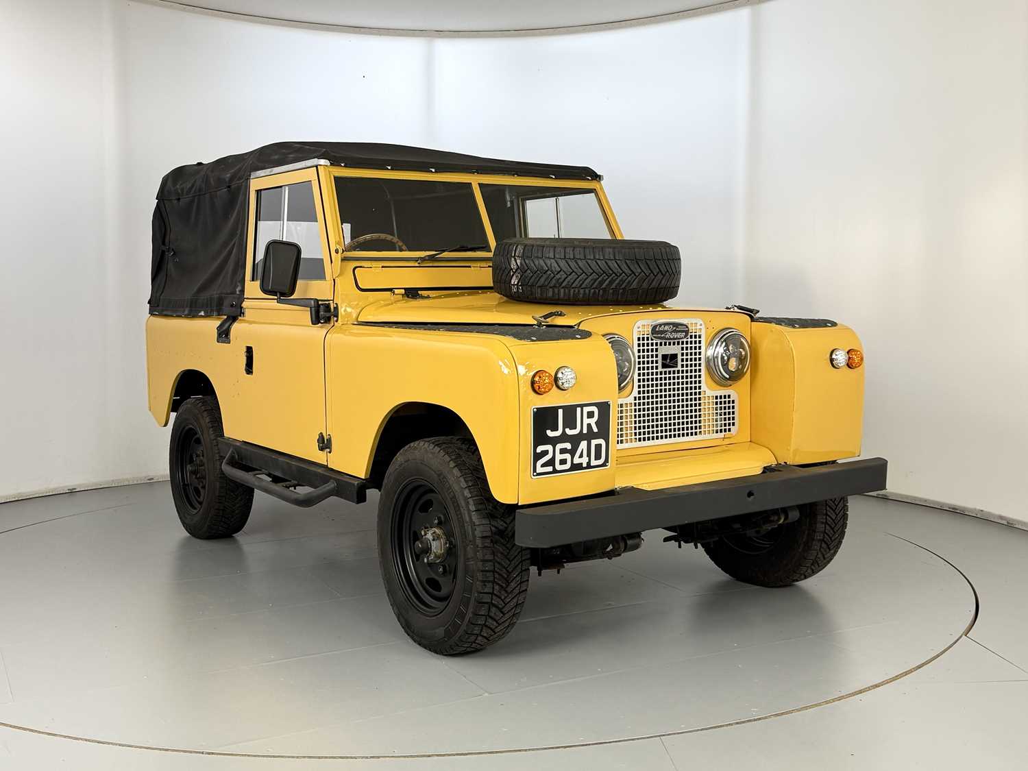 Lot 5 - 1966 Land Rover Series 2A