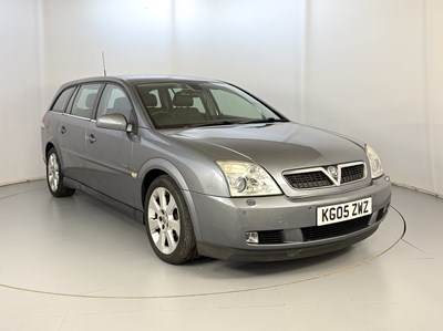 Lot 77 - 2005 Vauxhall Vectra V6
