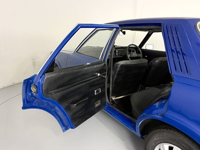 Lot 30 - 1976 Ford Cortina