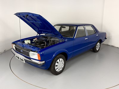 Lot 30 - 1976 Ford Cortina