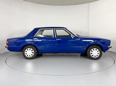 Lot 30 - 1976 Ford Cortina