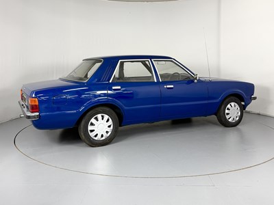 Lot 30 - 1976 Ford Cortina