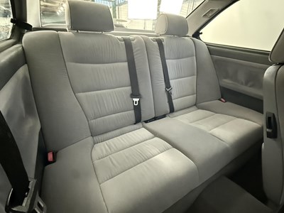 Lot 68 - 1997 BMW 328i