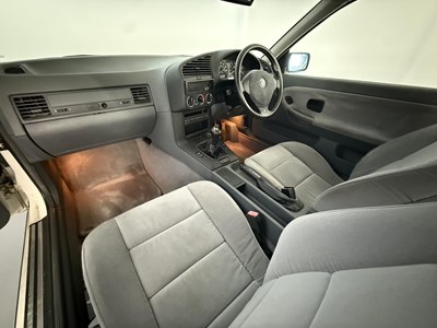 Lot 68 - 1997 BMW 328i