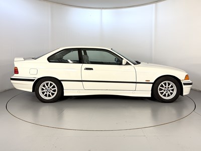 Lot 68 - 1997 BMW 328i