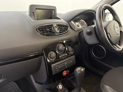 Lot 131 - 2011 Renault Clio - NO RESERVE