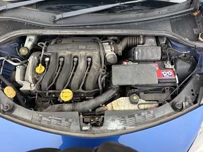 Lot 131 - 2011 Renault Clio - NO RESERVE