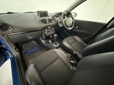 Lot 131 - 2011 Renault Clio - NO RESERVE