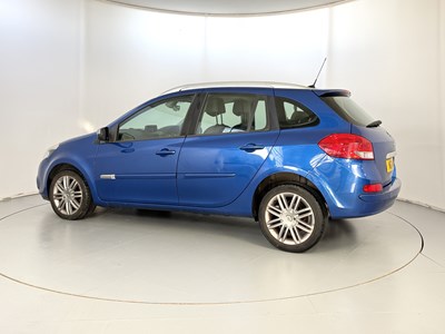 Lot 131 - 2011 Renault Clio - NO RESERVE