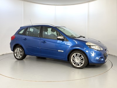 Lot 131 - 2011 Renault Clio - NO RESERVE