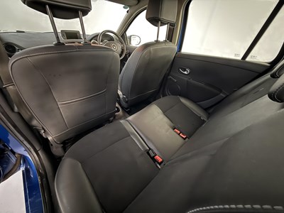 Lot 131 - 2011 Renault Clio - NO RESERVE