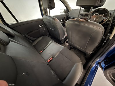 Lot 131 - 2011 Renault Clio - NO RESERVE