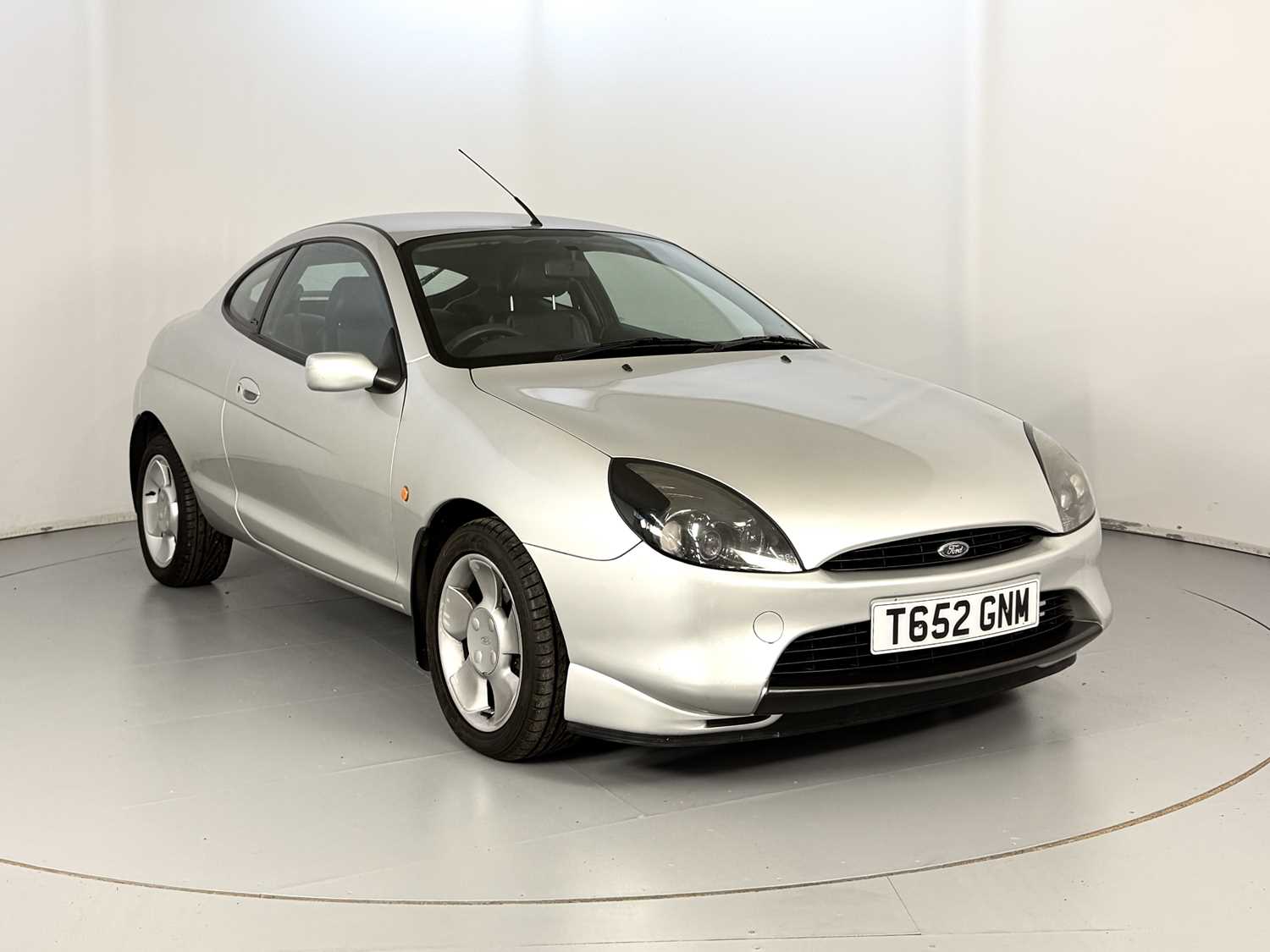 Lot 13 - 1999 Ford Puma