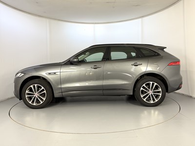 Lot 70 - 2018 Jaguar F-Pace R Sport