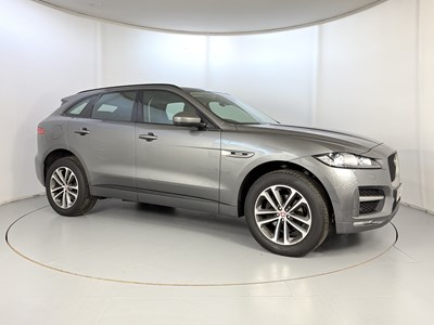 Lot 70 - 2018 Jaguar F-Pace R Sport
