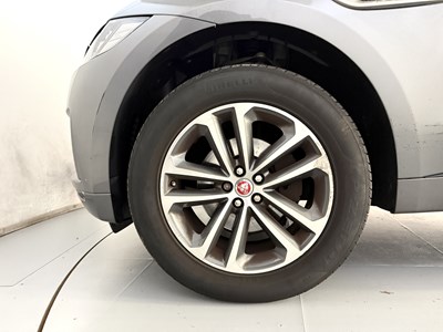 Lot 70 - 2018 Jaguar F-Pace R Sport