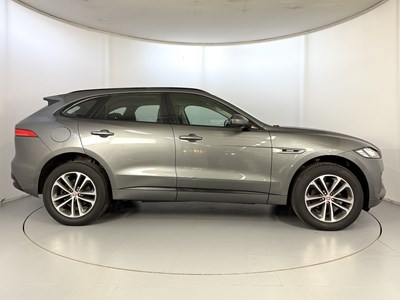 Lot 70 - 2018 Jaguar F-Pace R Sport