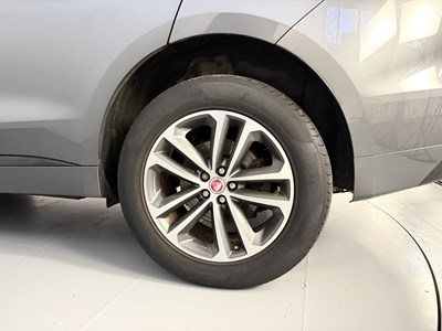 Lot 70 - 2018 Jaguar F-Pace R Sport