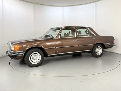 Lot 29 - 1975 Mercedes-Benz 280S