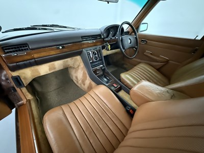 Lot 29 - 1975 Mercedes-Benz 280S